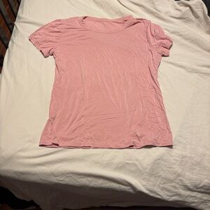 Amazon Pink Short Sleeve Women's Tee